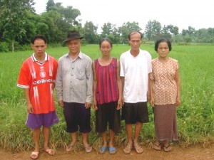 ThaiAlienVillagers